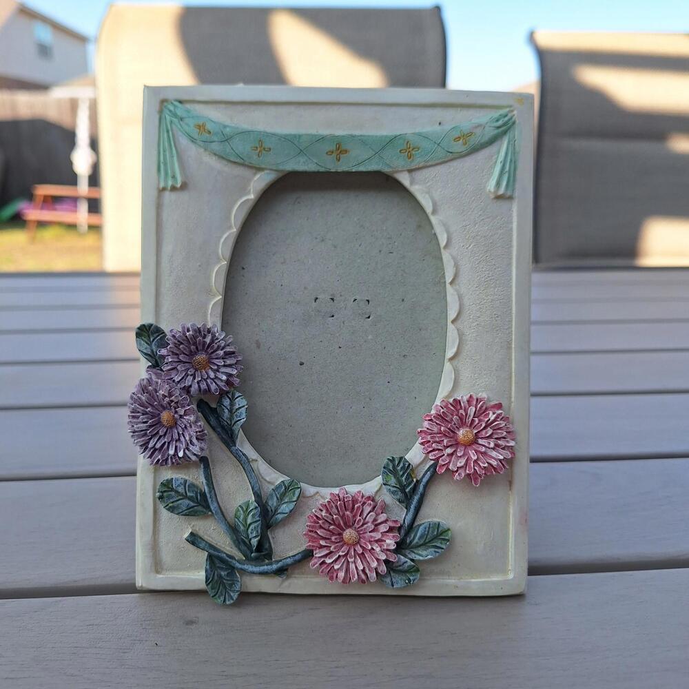 Special Moments Photo Frame Floral Theme Holds 3.5 X 5” Picture Resin